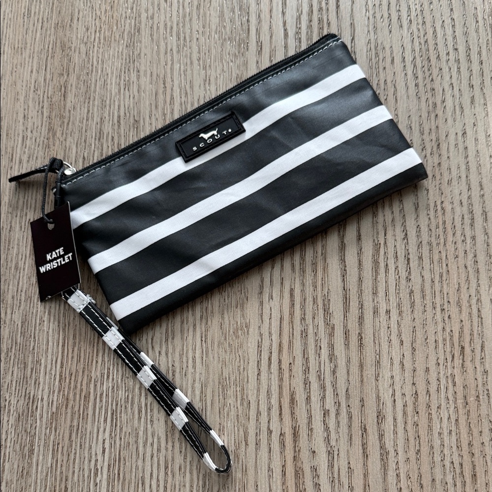 Scout NWT Black & White Striped Kate Wristlet Clutch with Strap - 2 available